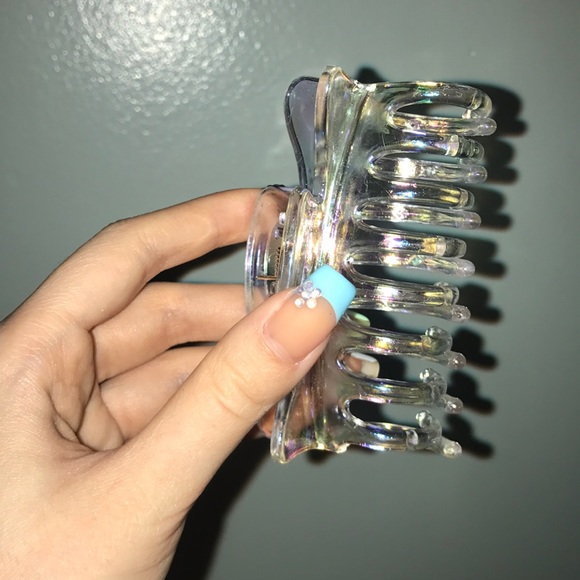 Urban Outfitters Accessories - Iridescent Claw Clip